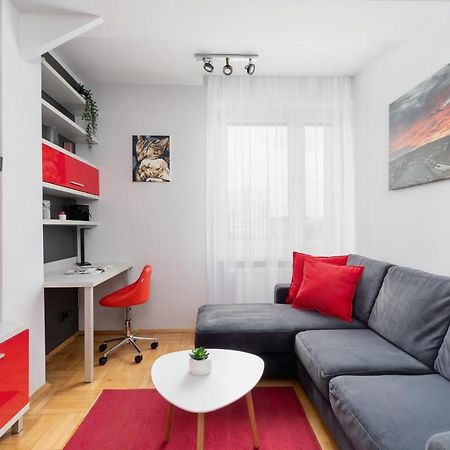 Lagiewniki Sanctuary One Bedroom Apartment By Renters Kraków Eksteriør billede
